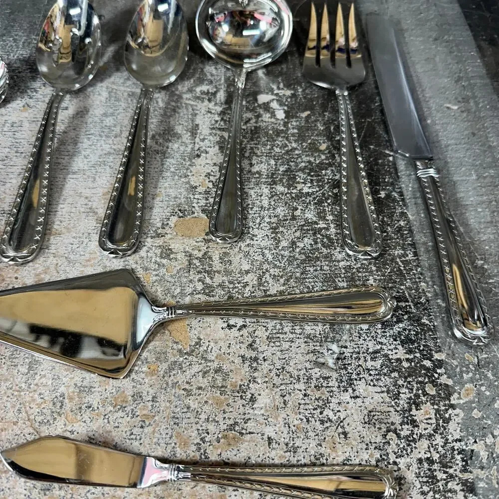 Hampton Silversmiths NOBILITY Cake, Ladle, bread‎ knife, Serving Set - Unique